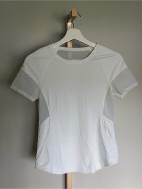 lululemon athletica White Mesh Short Sleeve Shirt